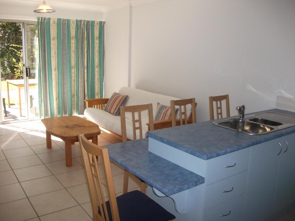 Lakeshore Lodge Milton Habitación foto